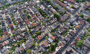 stad vanuit de lucht gefotografeerd